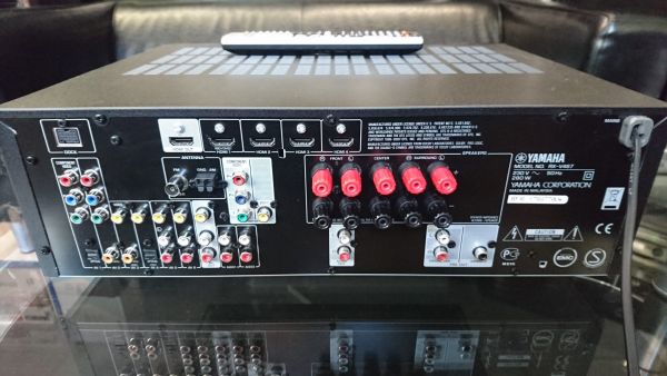 Yamaha RX-V467 - Image 2