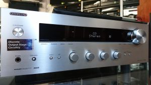 Onkyo TX-8030 stereovahvistin