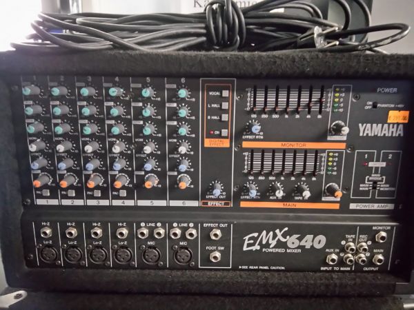 FENDER Pa kaiuttimet 12" tuumaiset ja YAMAHA EMX640 mikserivahvistin - Image 2