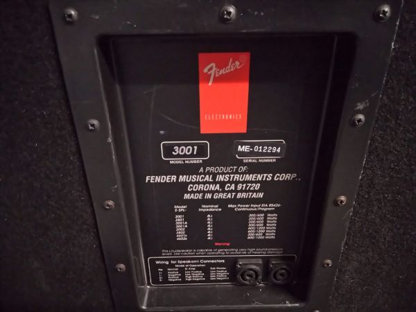 FENDER Pa kaiuttimet 12" tuumaiset ja YAMAHA EMX640 mikserivahvistin - Image 4