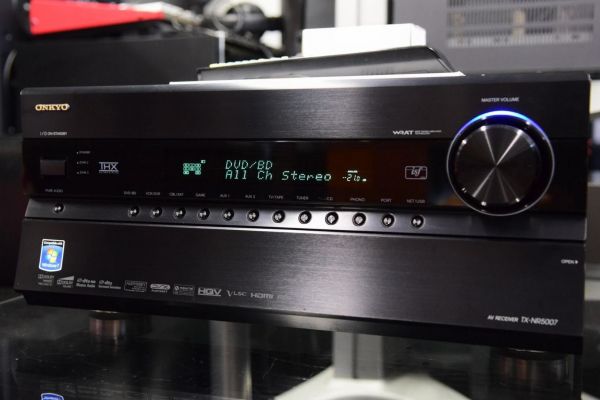 (Myyty) Onkyo TX-NR5007 9.2 viritinvahvistin