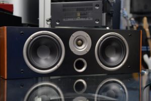 Philips keskikaiutin 120w
