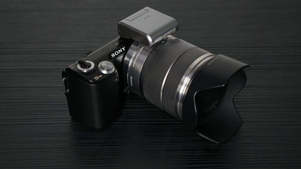 [Myyty] Sony NEX-5N + Sony E 18–55 mm F3,5–5,6 OSS - Image 2