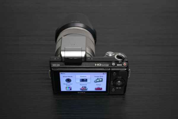 [Myyty] Sony NEX-5N + Sony E 18–55 mm F3,5–5,6 OSS - Image 3