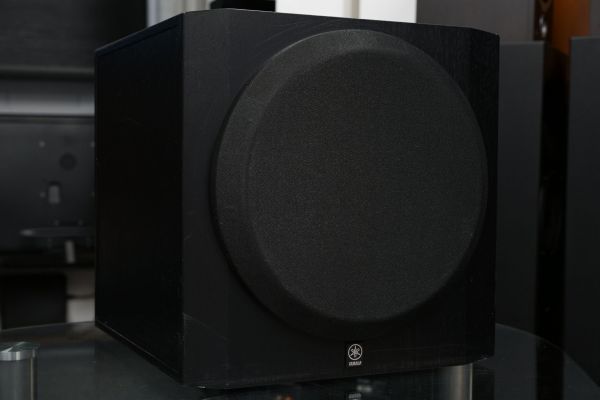 Yamaha YST-SW216 subwoofer