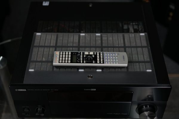 Yamaha RX V1900 7.1 X 130W viritinvahvistin - Image 2