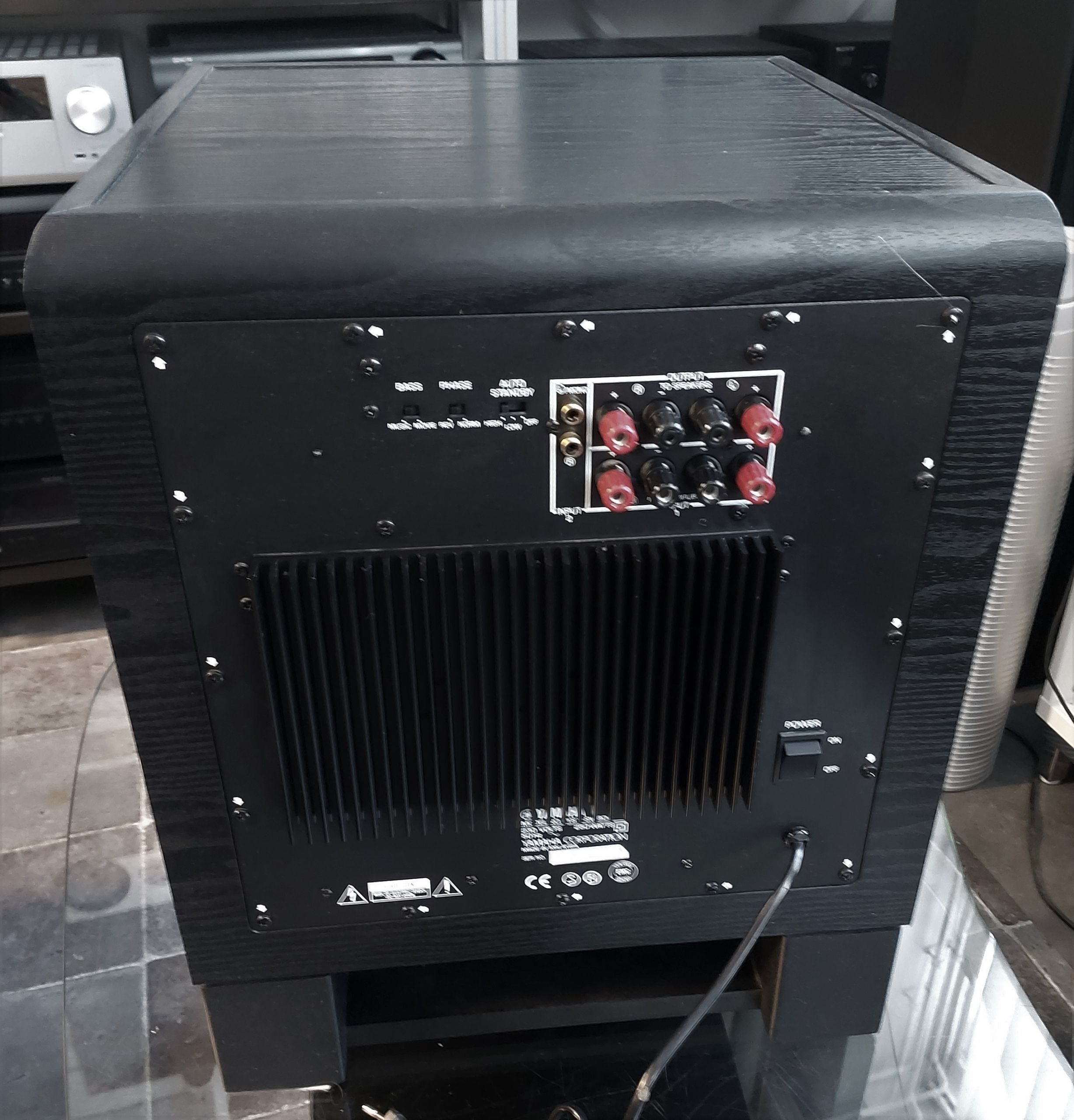 Yamaha YSTSW800 subwoofer 1000w Audio & HiFi TVAudio.fi