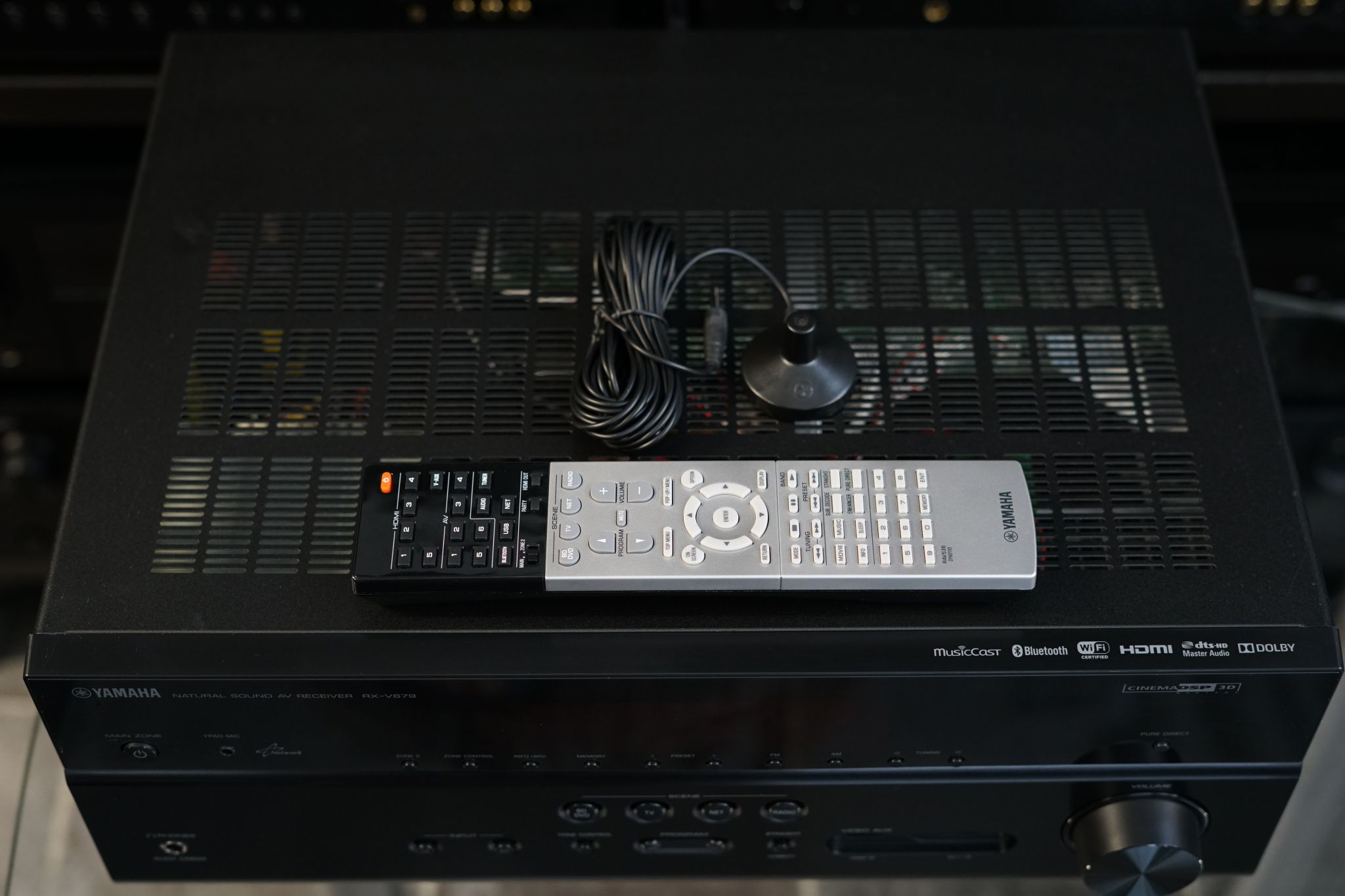 Yamaha RXV679 viritinvahvistin Bluetooth Käytetyt TVAudio.fi