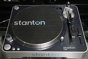 STANTON T-60 levysoitin