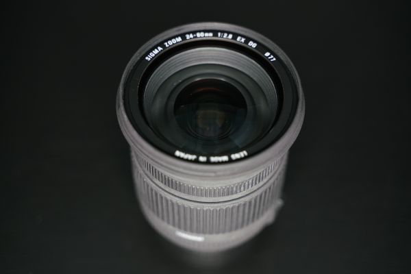 Sigma 24-60mm f/2.8 EX DG  Canon käytetty