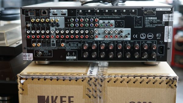 Yamaha RX-V1067 7.2 - Image 2