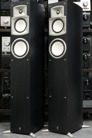 Yamaha NS9002 kaiuttimet
