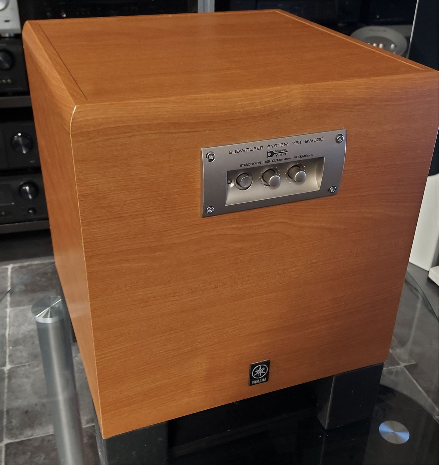 Yamaha YSTSW320 aktiivinen subwoofer Audio & HiFi TVAudio.fi