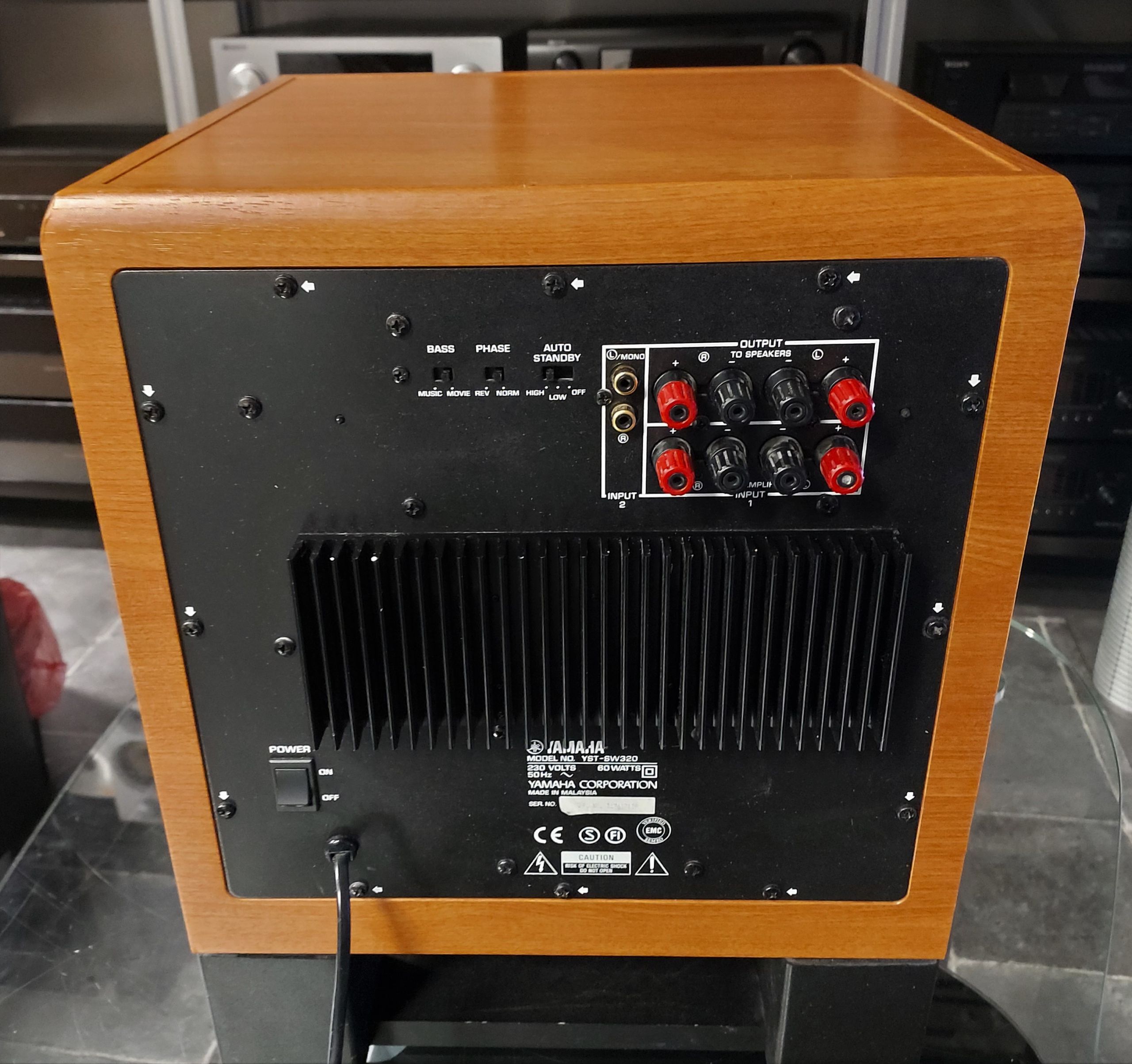 Yamaha YSTSW320 aktiivinen subwoofer Audio & HiFi TVAudio.fi