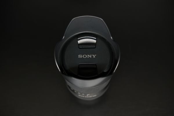 Sony FE 24-240mm f/3.5-6.3 OSS -objektiivi KÄYTETTY - Image 3