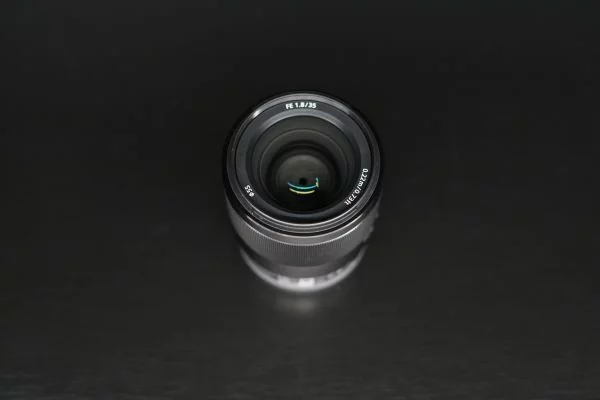 SONY FE 35MM F/1.8 (SEL35F18F) käytetty