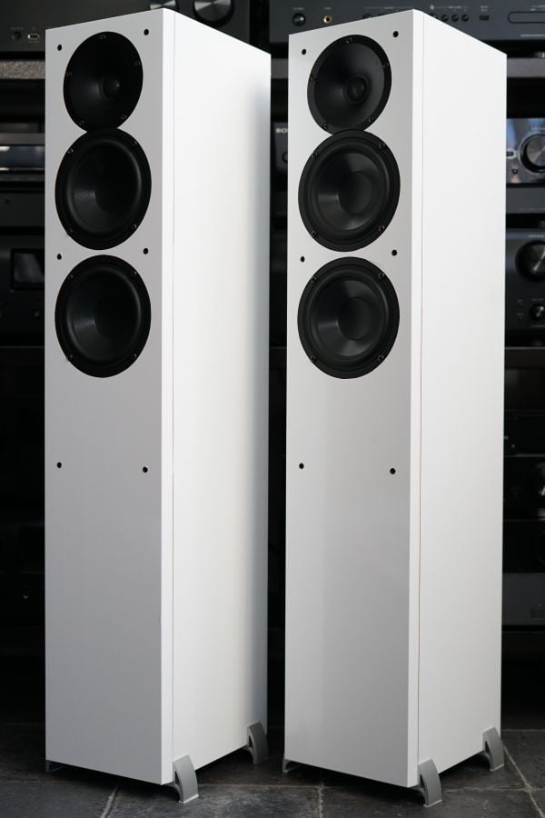 Chorus Compact 682HQ  kaiuttimet