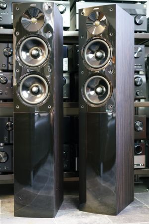 (Myyty) Jamo S506 kaiuttimet