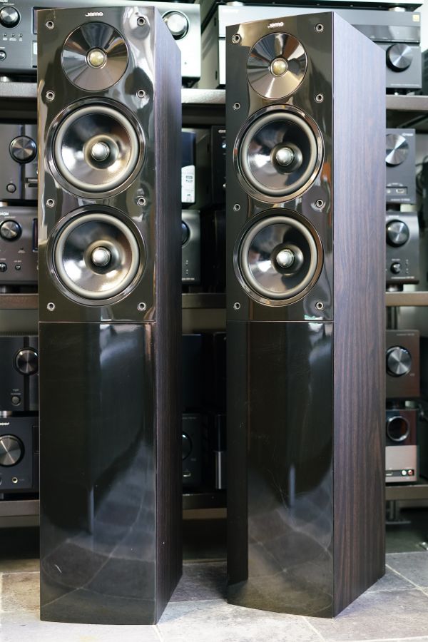(Myyty) Jamo S506 kaiuttimet