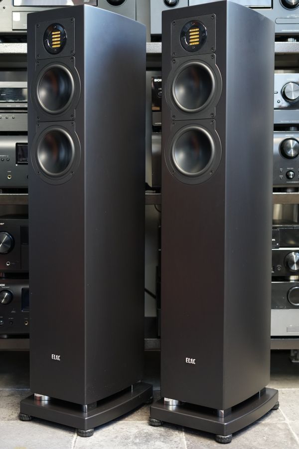 (Myyty) Elac FS-217 kaiuttimet