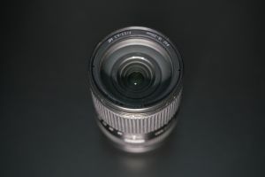 Tamron 18-200mm F/3.5-6.3 Di III VC Sony E käytetty