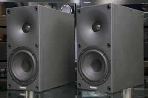 Amphion Helium 2 kaiuttimet
