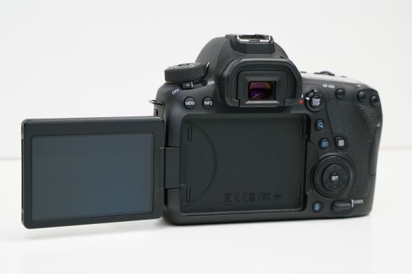 (Myyty) Canon EOS 6D mark II käytetty - Image 3