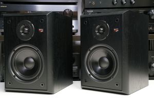 Audio Pro Stage 4 kaiuttimet