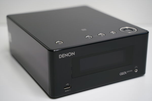 Denon Ceol Piccolo DRA-N4 vahvistin