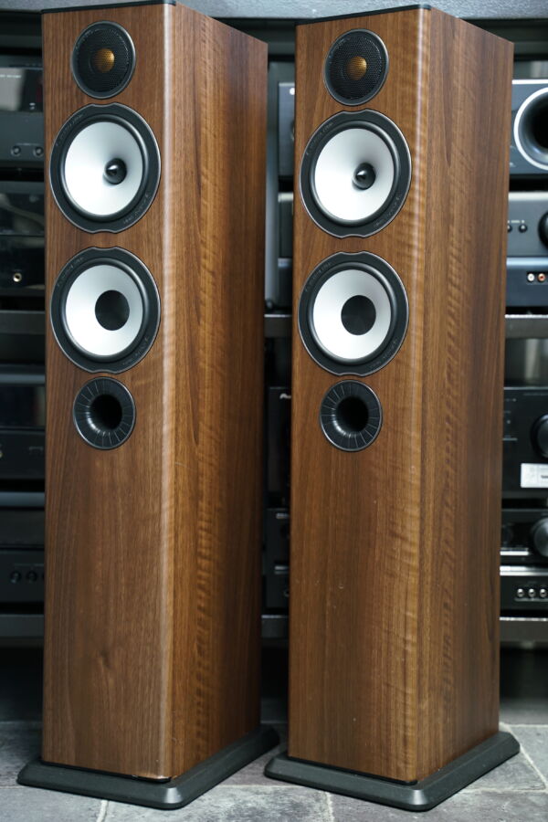 Monitor Audio Bronze BX5 lattiakaiuttimet