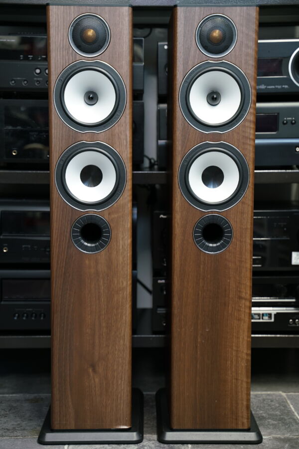 Monitor Audio Bronze BX5 lattiakaiuttimet - Image 2