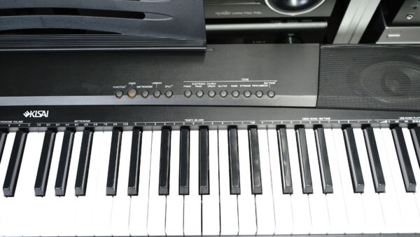 (Myyty) Kisai DP-88 sähköpiano - Image 2