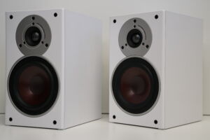 (Myyty) DALI ZENSOR 1 kaiuttimet