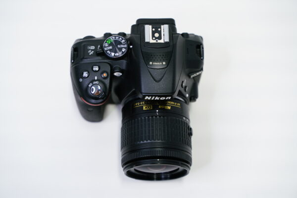 NIKON D5300 kamera ja Nikkor AF-P 18-55VR objektiivi käytetty - Image 16