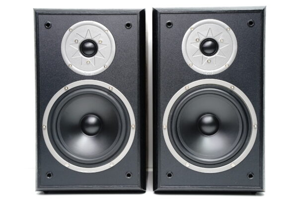 (Myyty) Magnat Monitor Supreme 200 kaiuttimet - Image 2