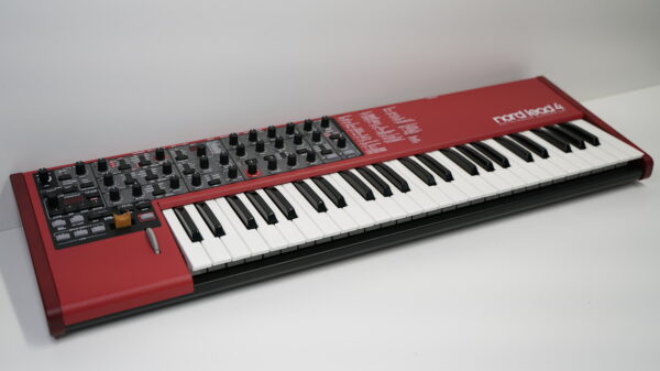 Nord Lead 4 syntetisaattori - Image 2