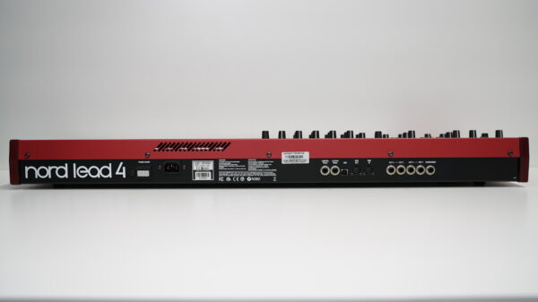 Nord Lead 4 syntetisaattori - Image 3