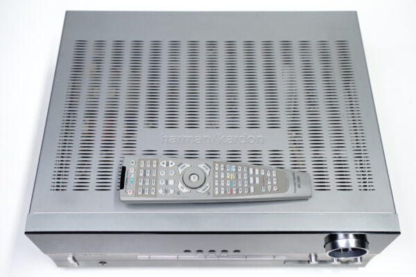 (Myyty) Harman Kardon AVR-230 7.1 viritinvahvistin - Image 2
