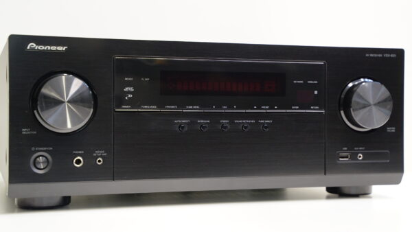 (Myyty) Pioneer VSX-831 viritinvahvistin Bluetooth Wifi