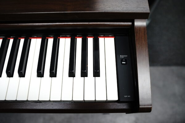(Myyty) Yamaha Arius YDP140 sähköpiano - Image 3