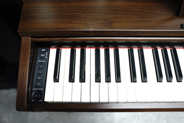 (Myyty) Yamaha Arius YDP140 sähköpiano - Image 4