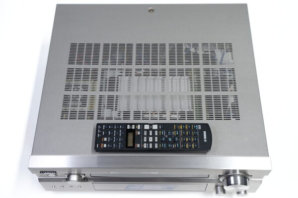 Yamaha Rx-v1300 viritinvahvistin - Image 2