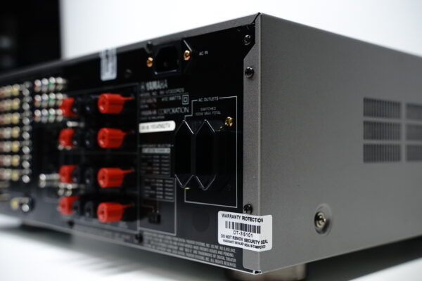 Yamaha Rx-v1300 viritinvahvistin - Image 4