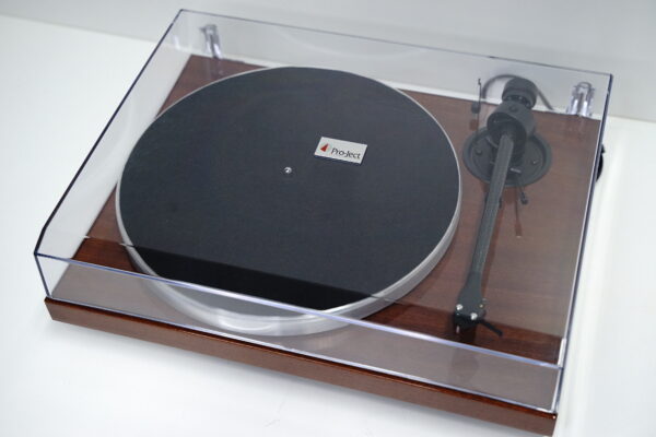 (Myyty) Pro-Ject 1-Xpression III Classic levysoitin
