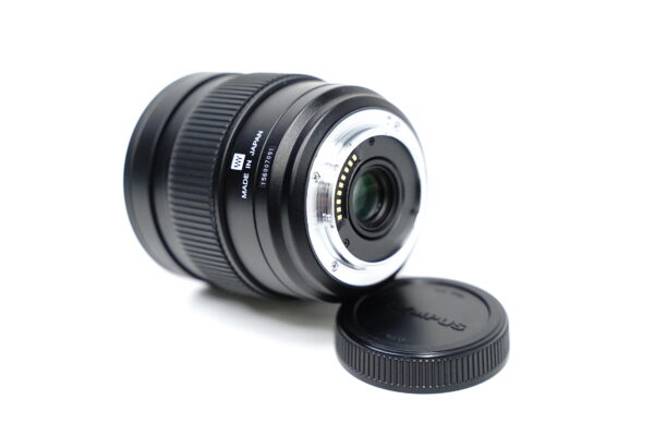 Olympus Zuiko 8mm f/3.5 ED Fisheye objektiivi käytetty - Image 2
