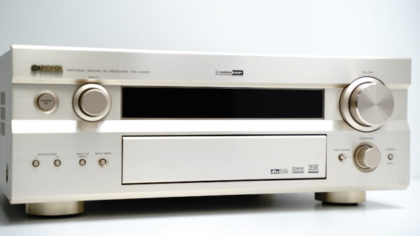 Yamaha RX-V1400 viritinvahvistin