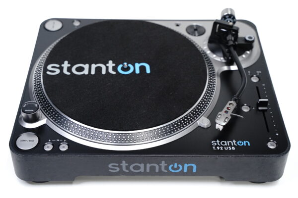 Stanton T.92-USB levysoitin
