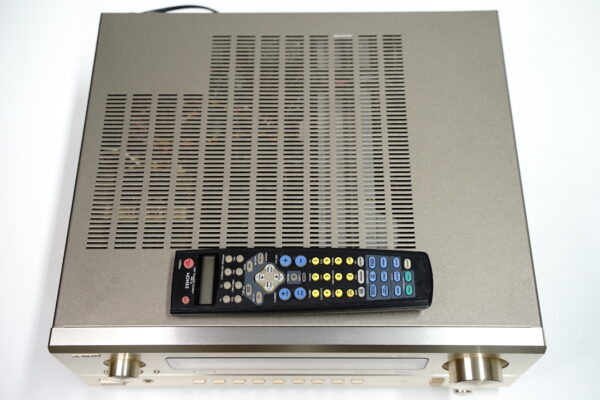 Denon AVR-3802 viritinvahvistin. - Image 2