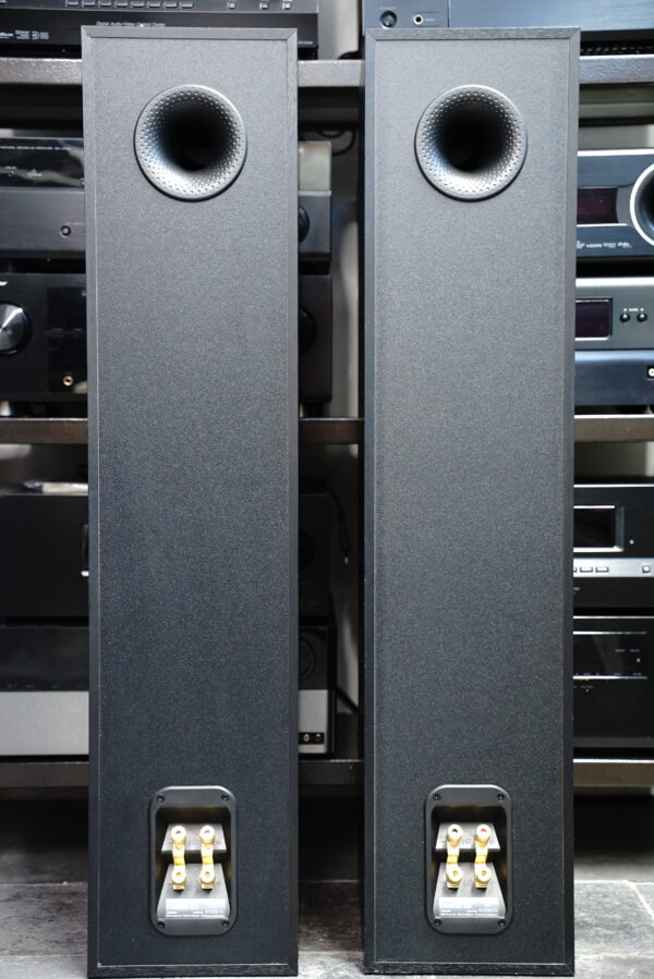 Bowers & Wilkins (B&W) 603 S3 lattiakaiuttimet - Image 4