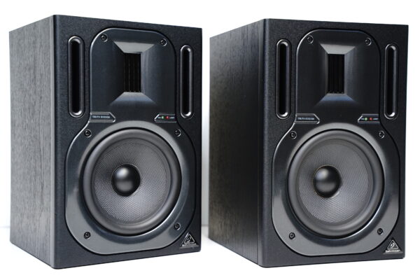Behringer Truth B3030A aktiiviset studiomonitorit - Image 3